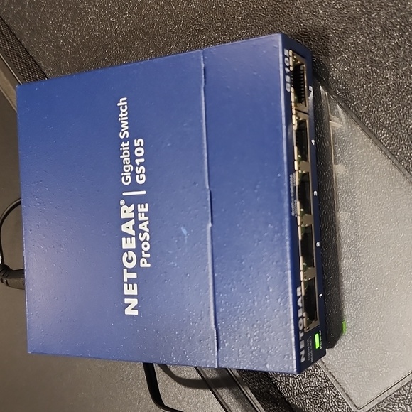 NETGWAR PROSAFE GS105 - Picture 2 of 3